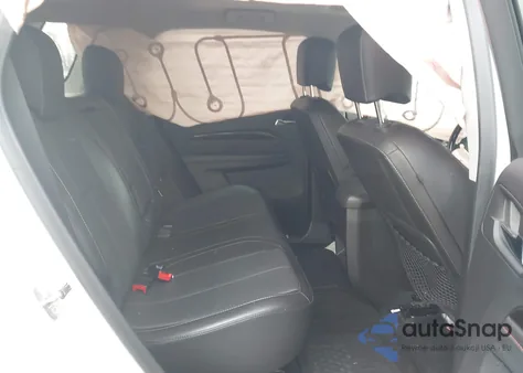 2017 GMC Terrain Denali z USA, uszkodzony, nr VIN 2GKFLVE33H6215400